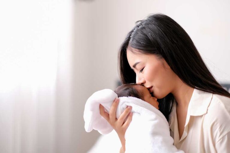 Newborn-Baby-Care-101-kiki-n-sebby