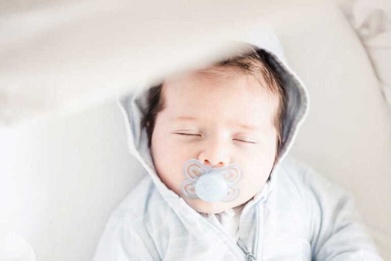 Transitioning-from-a-Crib-to-a-Baby-Cot-kiki-n-sebby