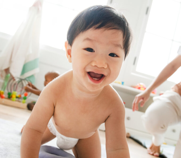 Understanding-Infant-Cues-Decoding-Your-Babys-Body-Language-Kiki-Sebby